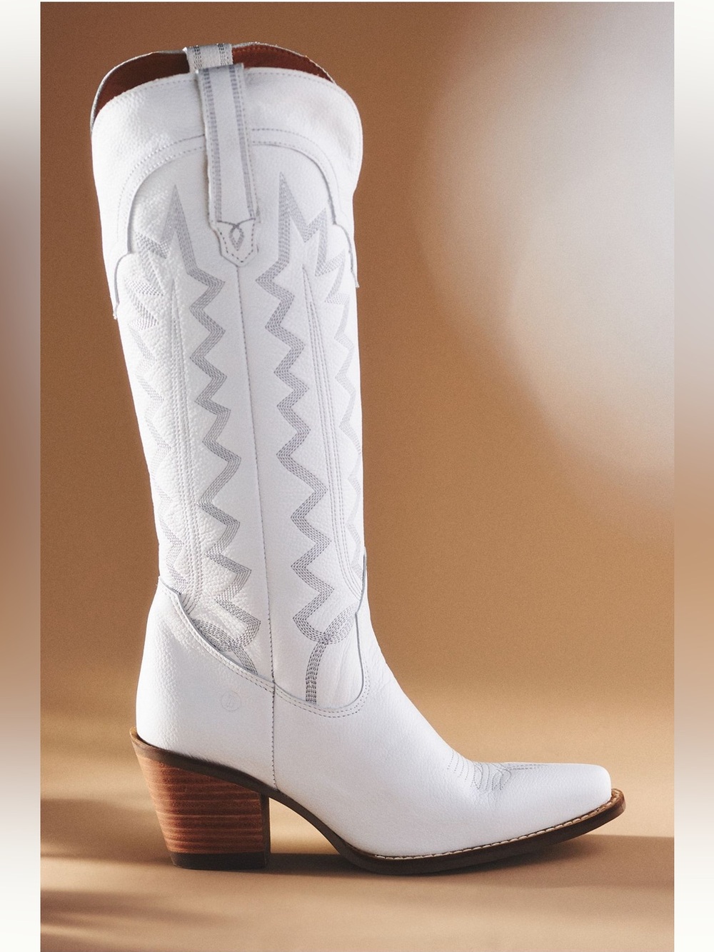 dingo White Western Knee-High Leather Boots with Stacked Heel and Stitching - Picture 8 of 8